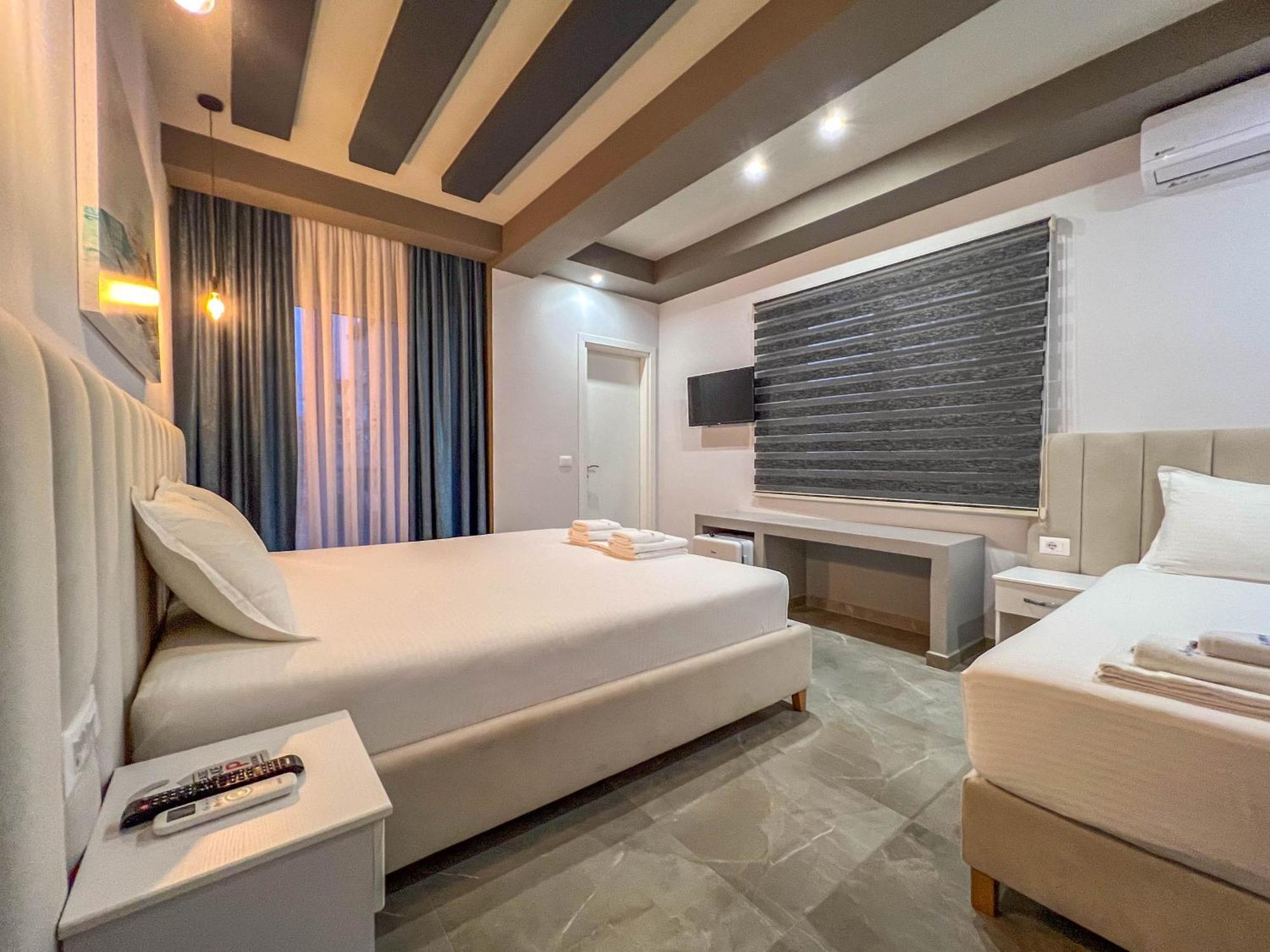 Rumani 3 Islands Hotel クサミル エクステリア 写真